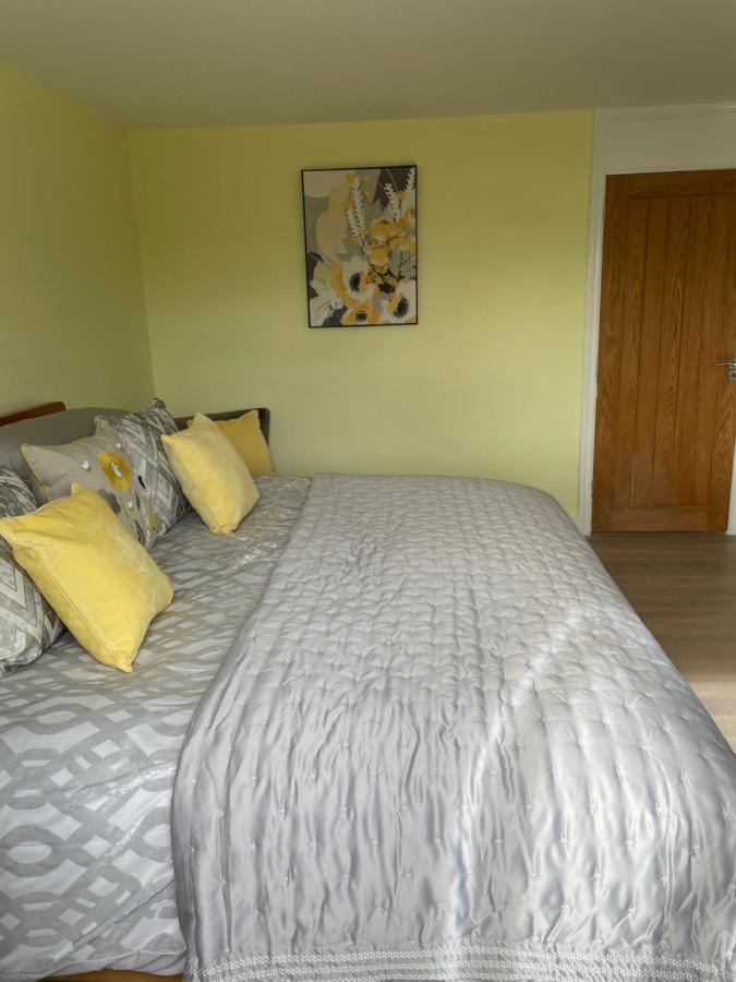 בקפסטלי Westerley Country B & B With Exclusive Guest Lounge מראה חיצוני תמונה