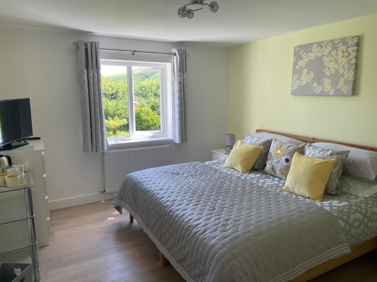 בקפסטלי Westerley Country B & B With Exclusive Guest Lounge מראה חיצוני תמונה